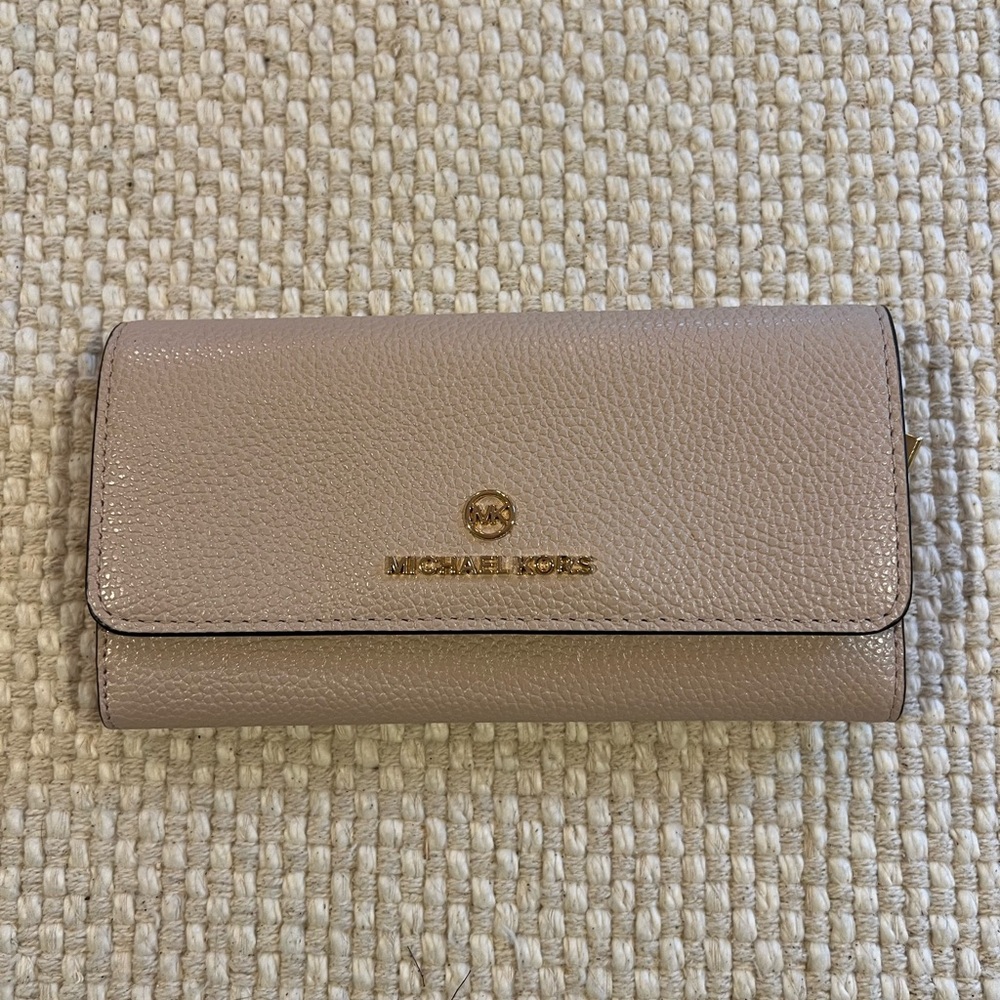 Michael Kors Beige Leather Wallet